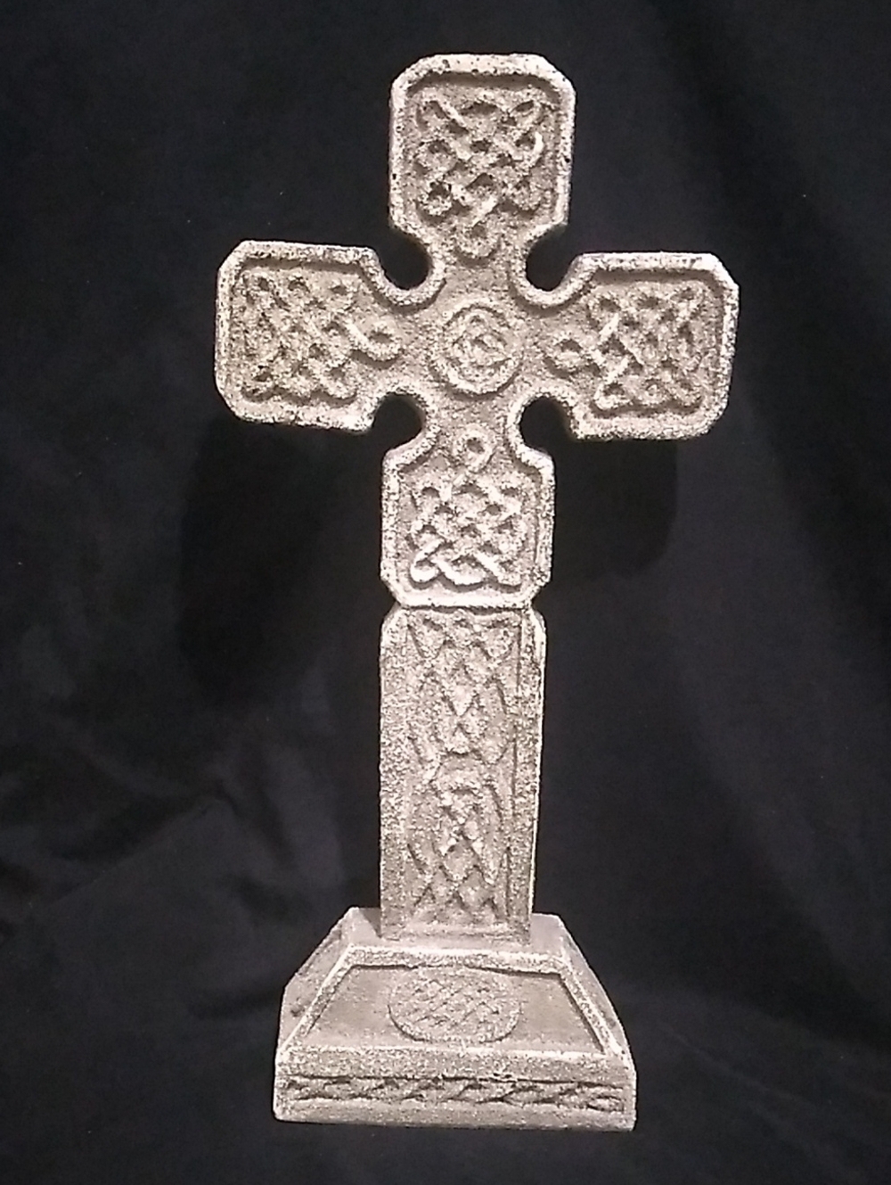 Celtic Cross Intricate Knotwork & Traditional Irish Design Sculpture(B8)